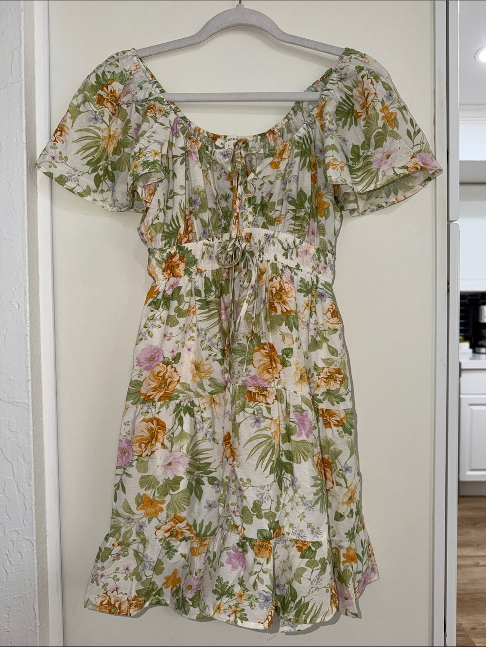 blu pepper Floral Smocked Waist Off-Shoulder or On Dress - White/Green | S